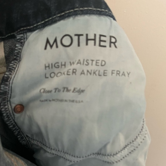 Mother High Waisted Looker Ankle Fray - Picture 7 of 7